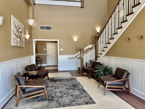 300-900 Parker Sq, Flower Mound, TX for lease Lobby- Image 2 of 2