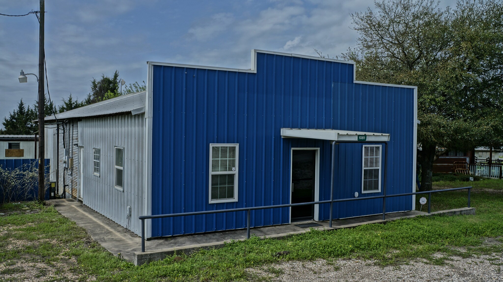 1083 HWY 290 E, Brenham, TX 77833 Office for Sale