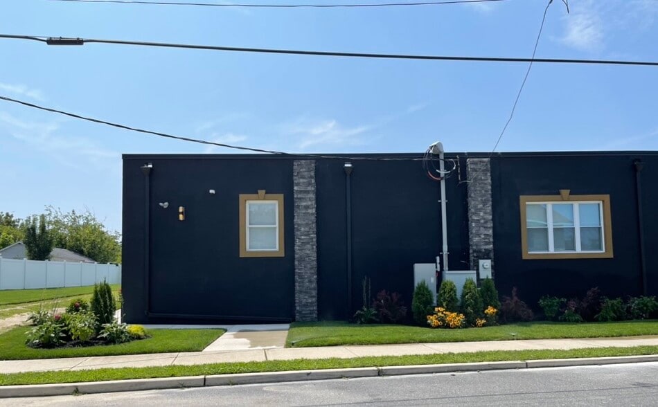 634 N Main St, Pleasantville, NJ for lease - Building Photo - Image 1 of 8