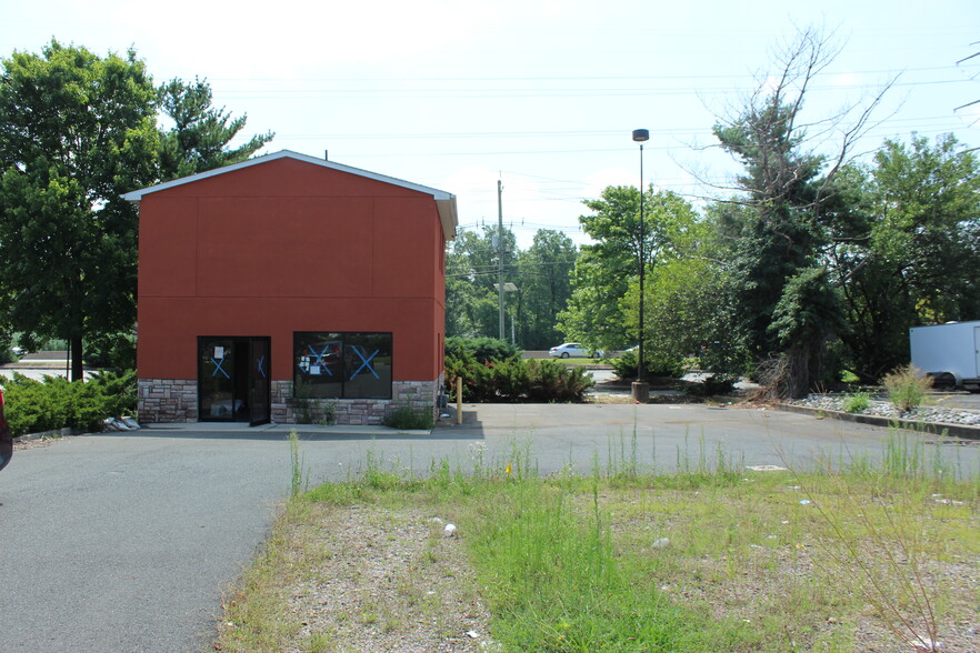 194 Lafayette Ave, Edison, NJ for sale - Building Photo - Image 1 of 1