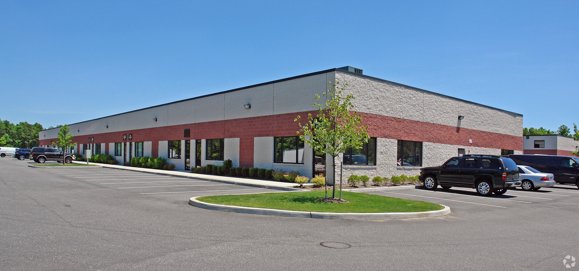 45 Ramsey Rd, Shirley, NY 11967