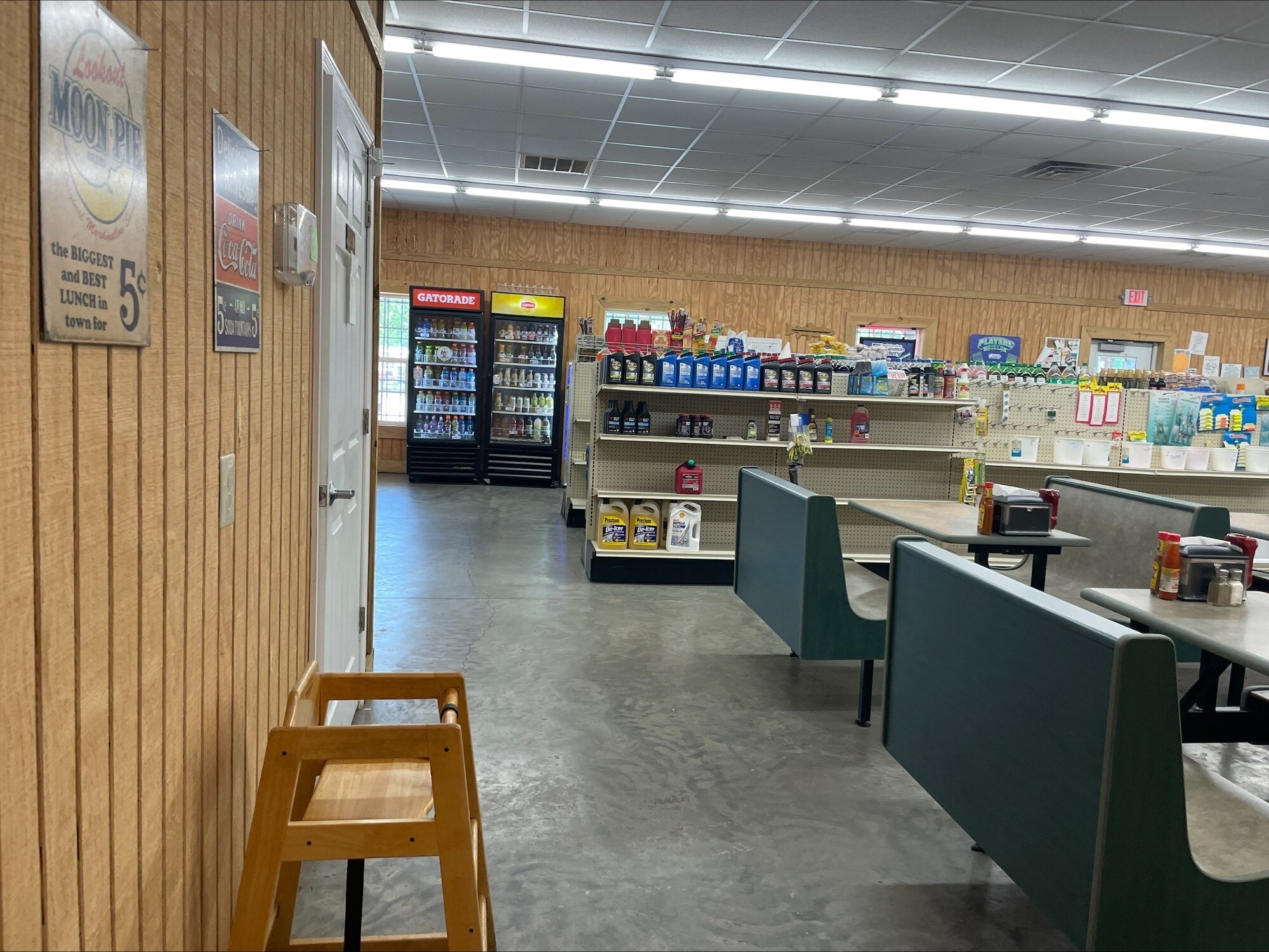 911 Highway 178, Pelion, SC 29123 4,440 SF General Store