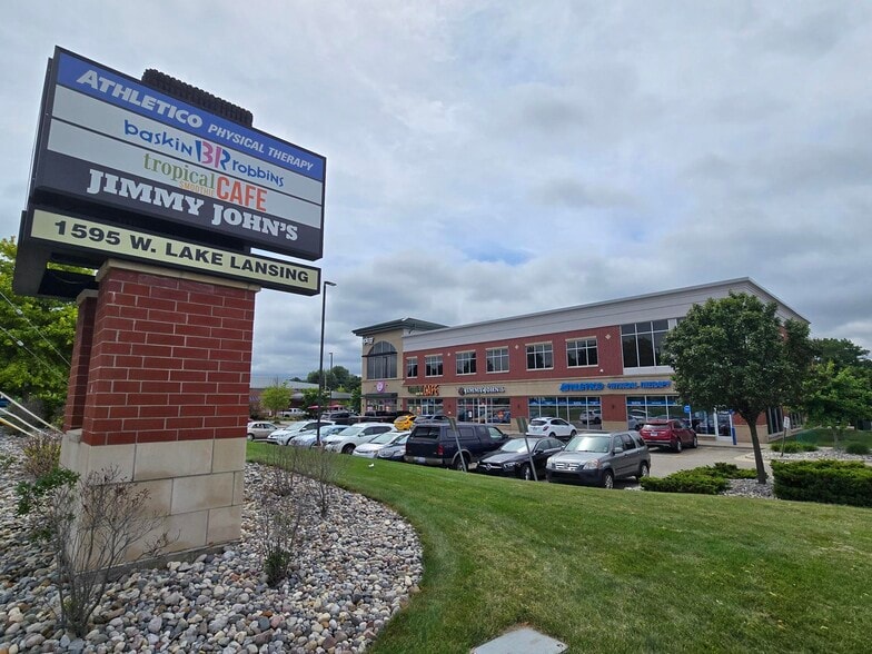 1595 W Lake Lansing Rd, East Lansing, MI for lease - Building Photo - Image 2 of 17