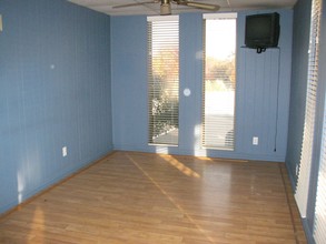 1615 Precinct Line Rd, Hurst, TX for lease Interior Photo- Image 2 of 7