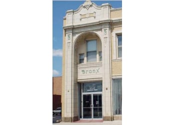 8800 Bronx Ave, Skokie, IL for lease - Building Photo - Image 2 of 6