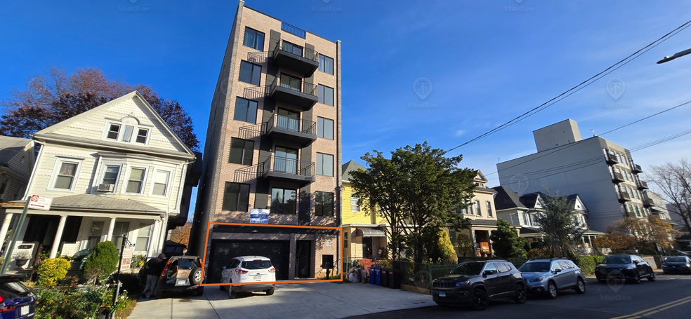 1541 New York Ave, Brooklyn, NY for lease - Building Photo - Image 1 of 1