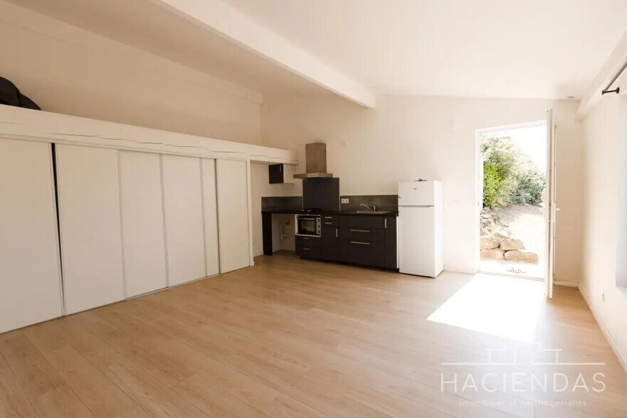 Office in Les Pennes-Mirabeau for sale - Interior Photo - Image 2 of 8