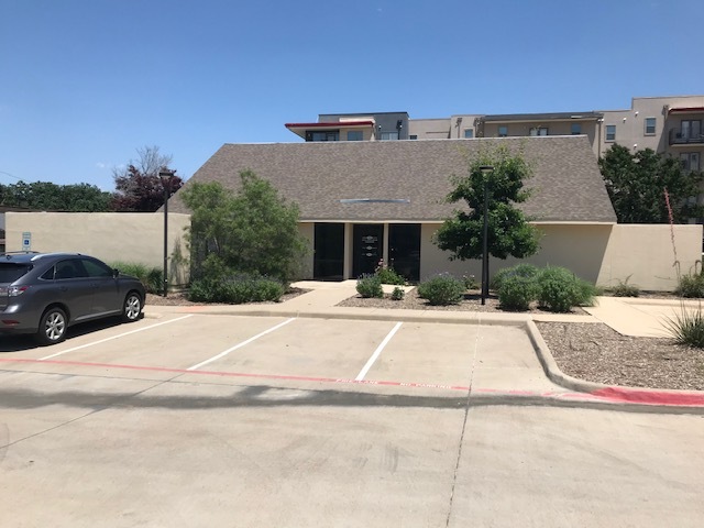 910 W Mitchell St, Arlington, TX for lease - Primary Photo - Image 1 of 1