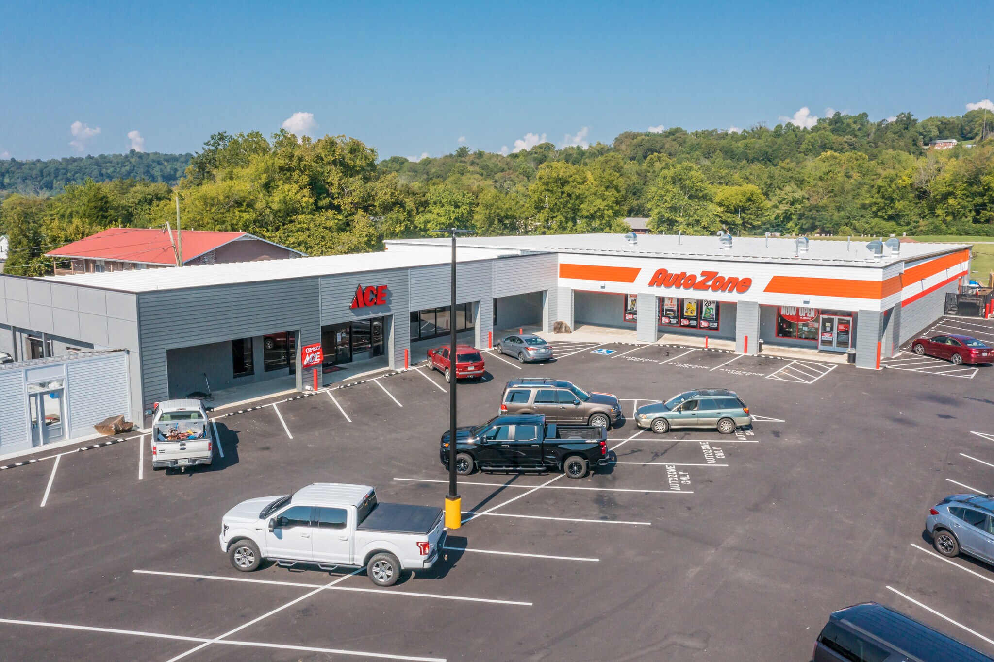 615 N Kentucky St, Kingston, TN 37763