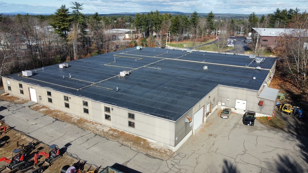 340 Commerce Way, Pembroke, NH for sale - Building Photo - Image 2 of 7