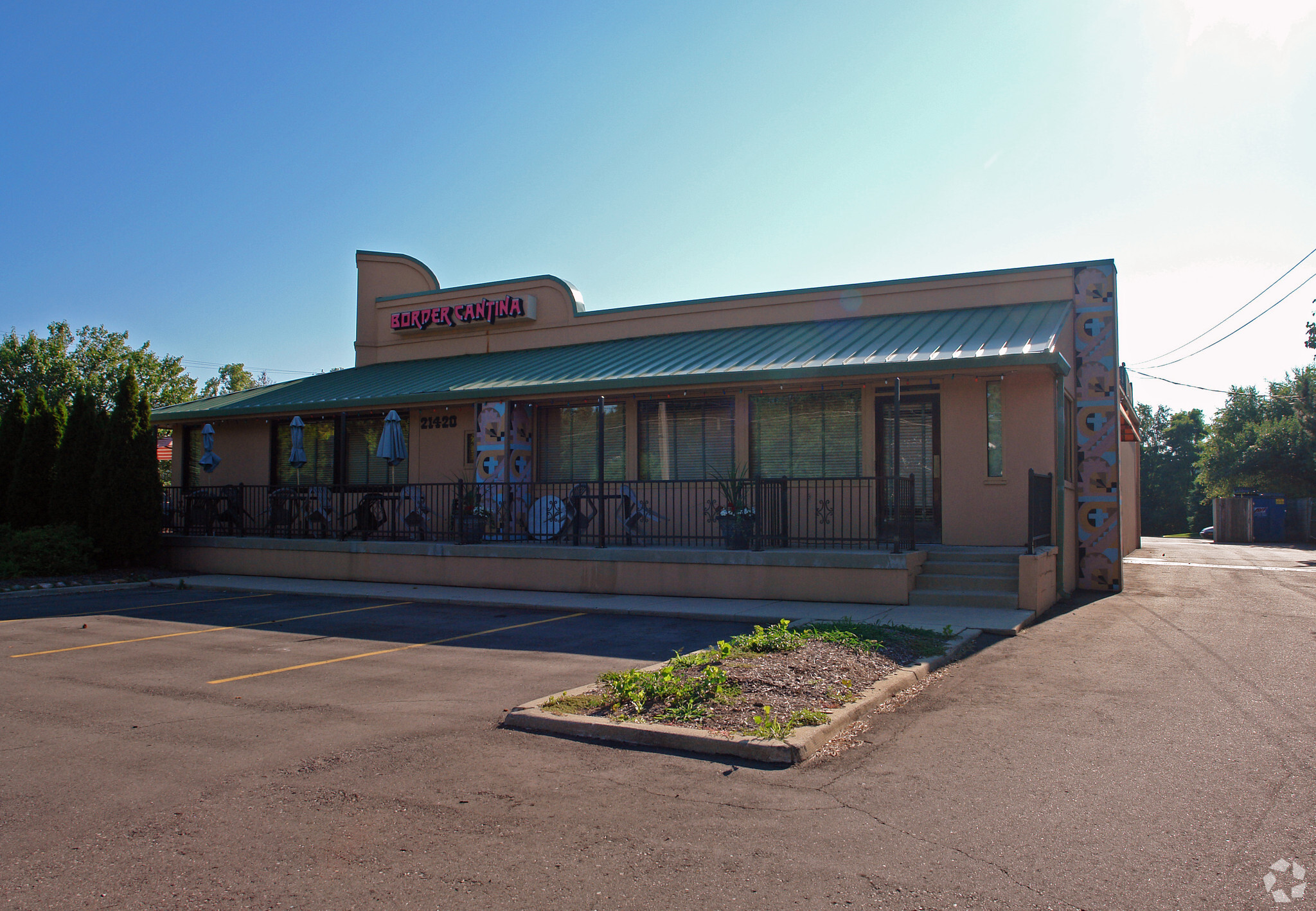 21420 Novi Rd, Novi, MI for sale Building Photo- Image 1 of 1