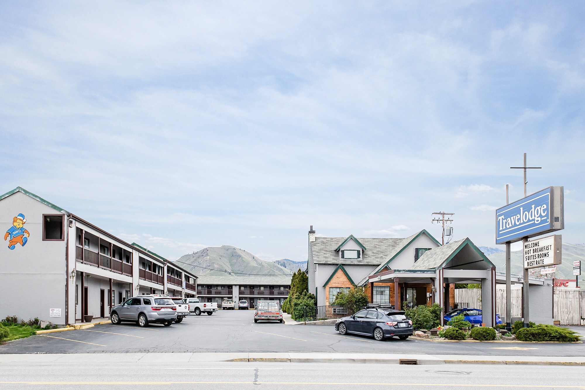1004 N Wenatchee Ave, Wenatchee, WA for sale Building Photo- Image 1 of 1