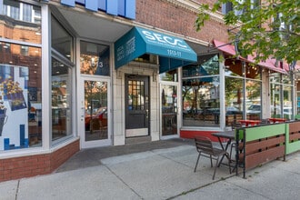 1513 E 53rd St, Chicago, IL for lease Interior Photo- Image 1 of 10