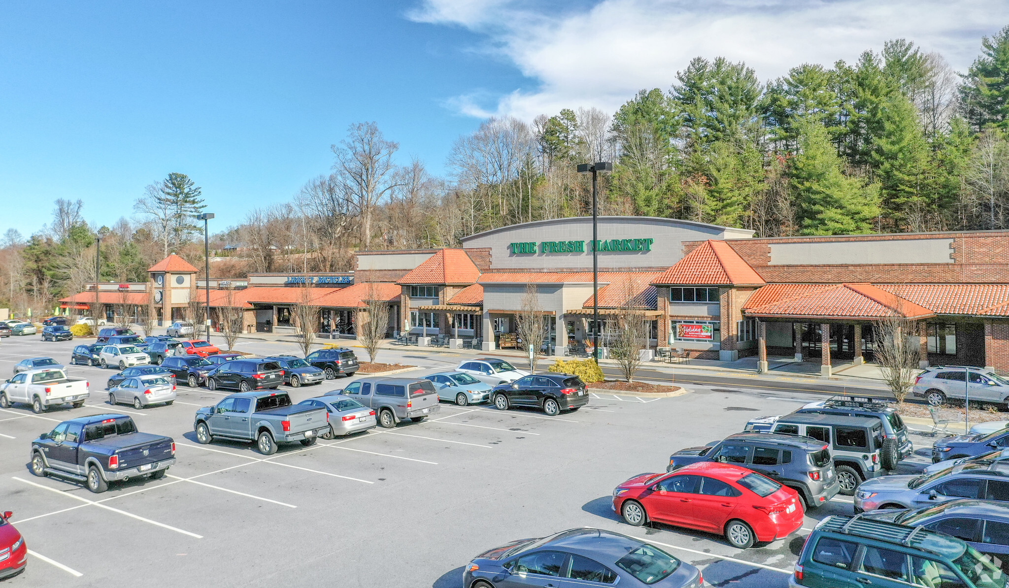 1378 Hendersonville Rd, Asheville, NC for sale Primary Photo- Image 1 of 1