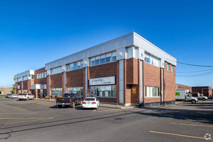 7000-7012 Ch De La Côte-De-Liesse, Montréal, QC for lease - Building Photo - Image 1 of 9