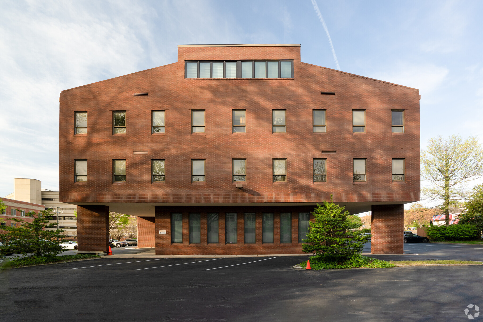 10505 Judicial Dr, Fairfax, VA for lease Building Photo- Image 1 of 18