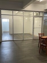 94-333 Waipahu Depot St, Waipahu, HI for lease Interior Photo- Image 2 of 4