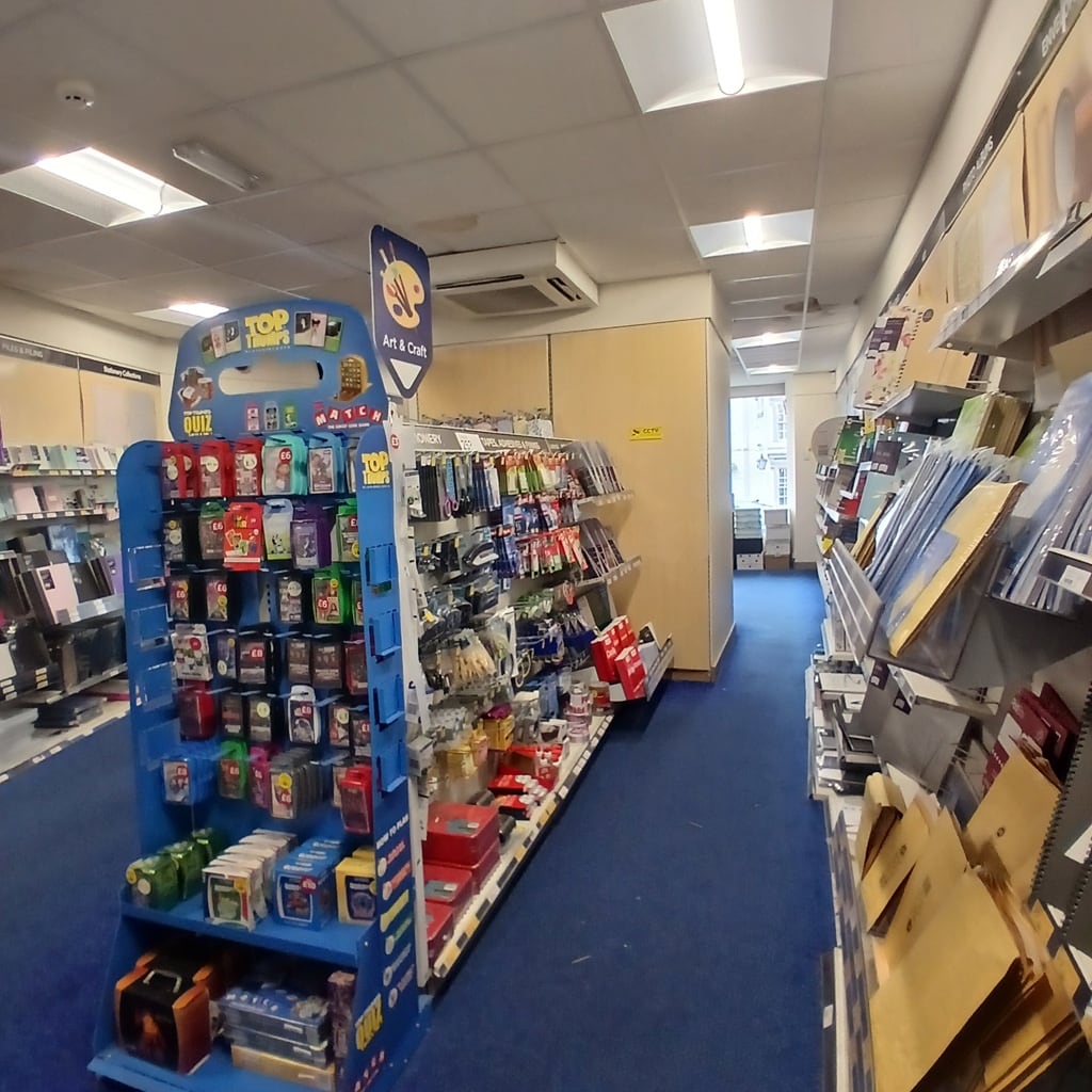 16 Market Sq, Buckingham for lease Interior Photo- Image 1 of 4