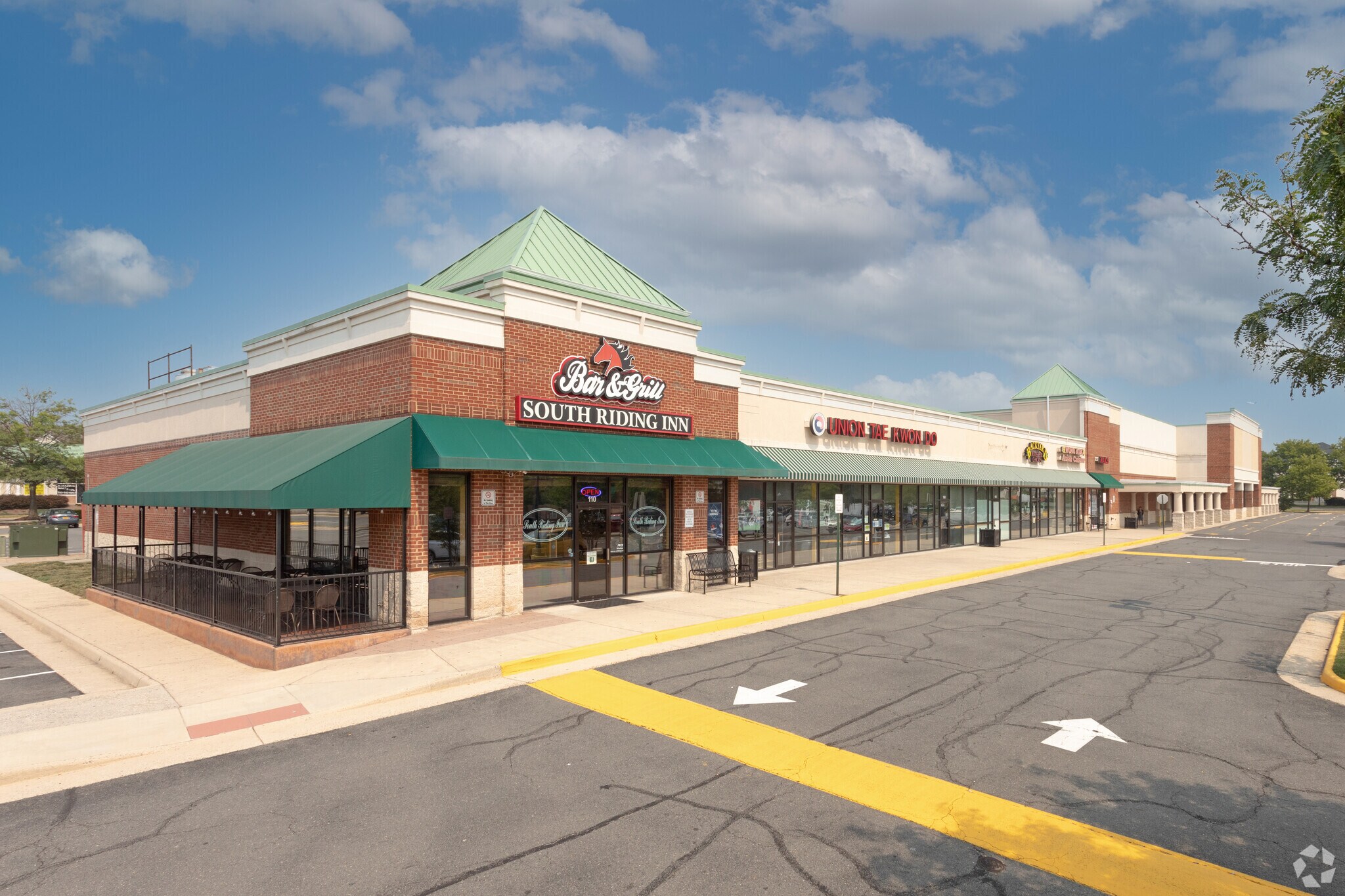 S Riding Blvd, Chantilly, VA for lease Building Photo- Image 1 of 5