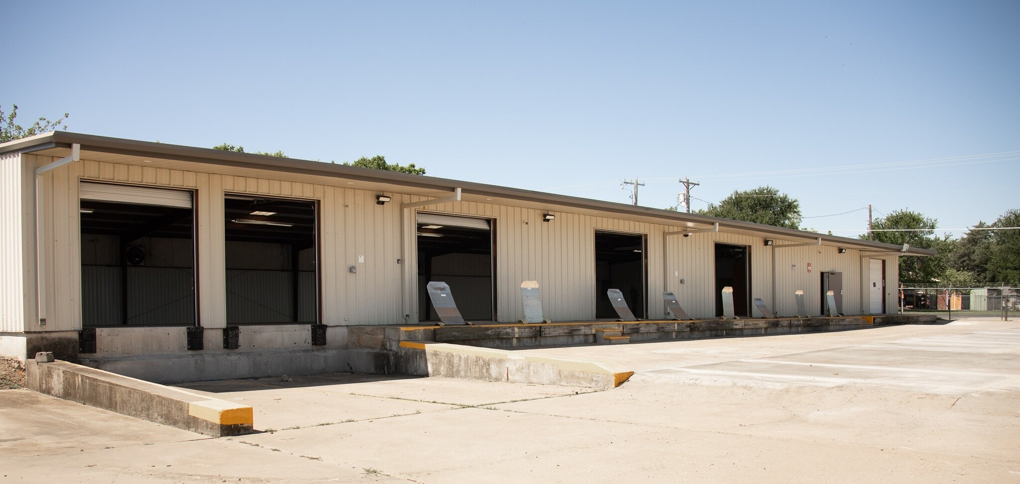 4809 Marshall St, Sherman, TX for lease Building Photo- Image 1 of 11