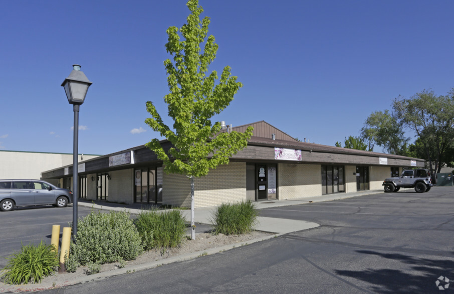 79-99 E Fort Union Blvd, Midvale, UT for sale - Primary Photo - Image 1 of 1