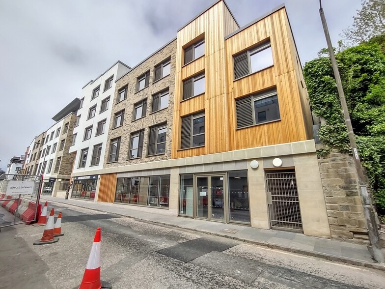 63 Calton Rd, Edinburgh for sale - Primary Photo - Image 1 of 1