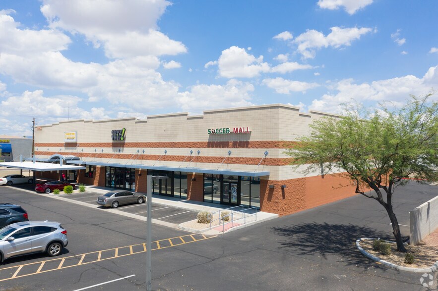 19235 N Cave Creek Rd, Phoenix, AZ 85024