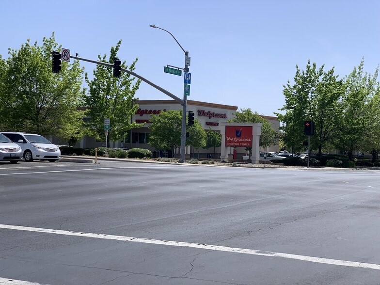 3999 Foothills Blvd, Roseville, CA for sale - Building Photo - Image 3 of 11