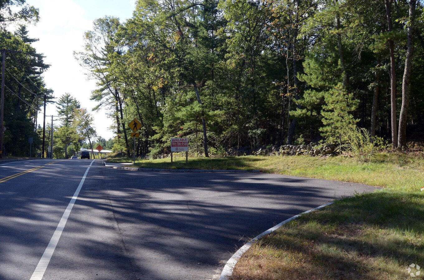 9096 Pond St, Norfolk, MA 02056