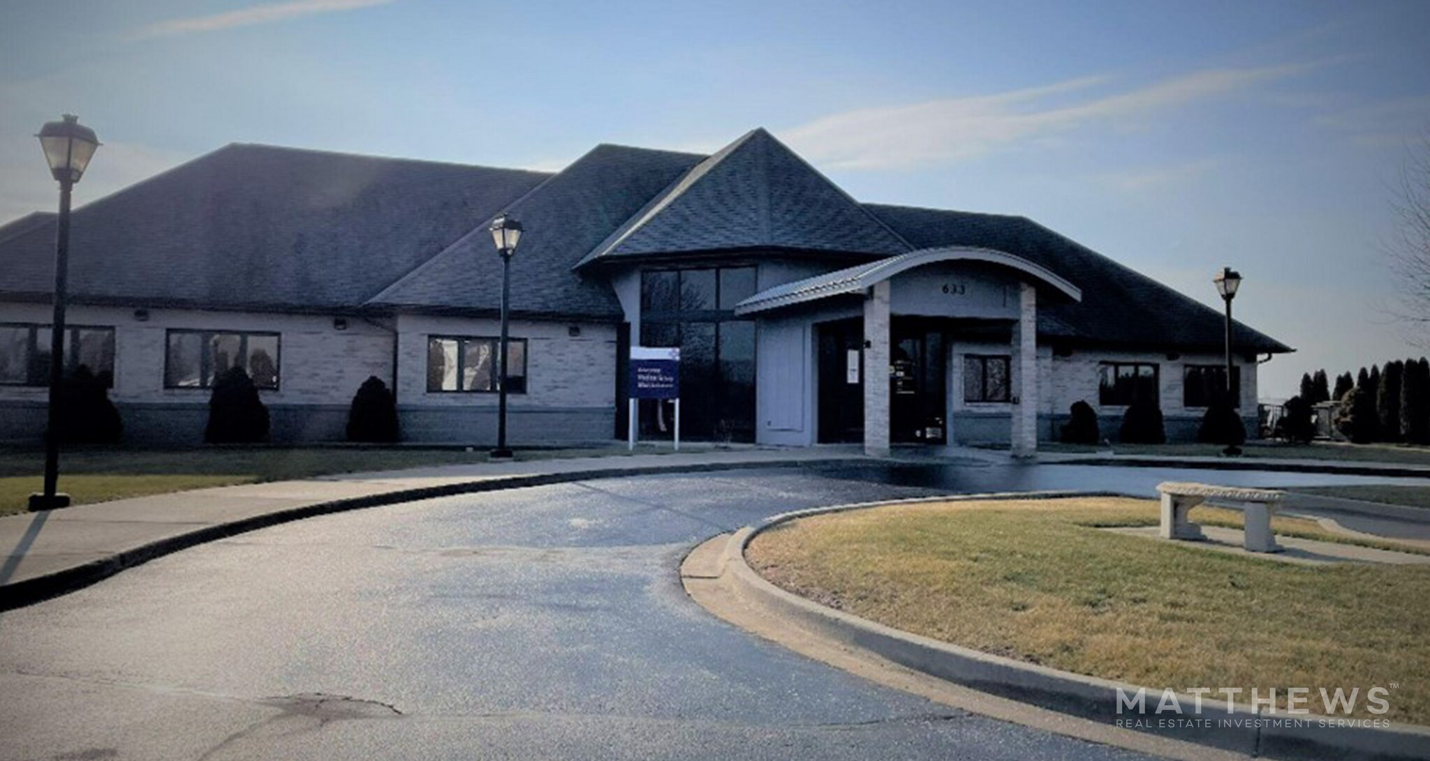 633 Ridgeview Dr, Mchenry, IL for sale Primary Photo- Image 1 of 1