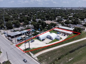 1010 N Zarzamora St, San Antonio, TX - AERIAL  map view - Image1