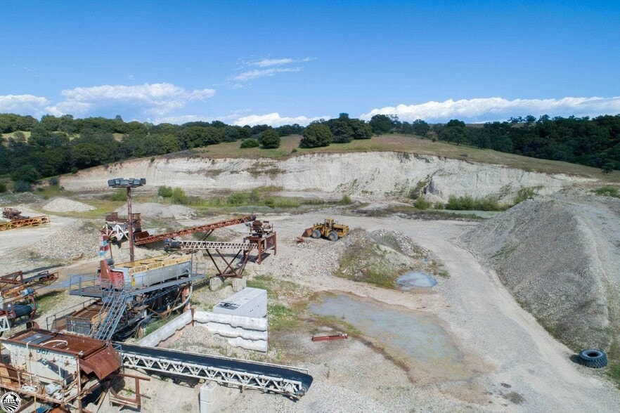 15653 State Highway 108, Jamestown, CA for sale - Building Photo - Image 2 of 13