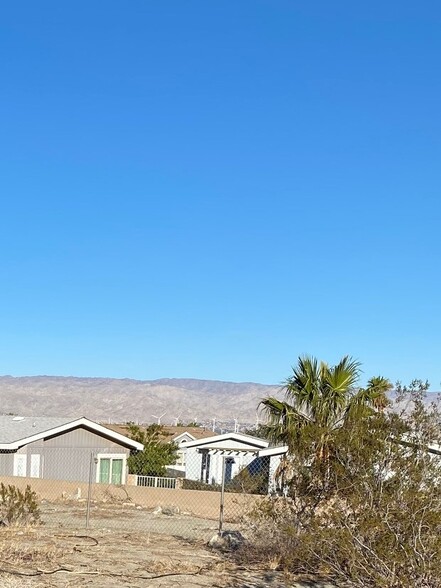 Stage Stop Road and Parkmead Drive, Palm Springs, CA for sale - Building Photo - Image 2 of 5