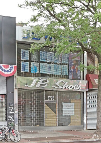 37-76 Junction Blvd, Corona, NY for sale - Primary Photo - Image 1 of 1