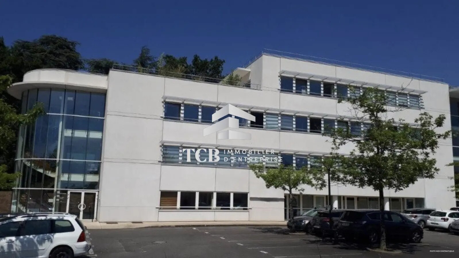 Office in Carquefou for lease Building Photo- Image 1 of 6