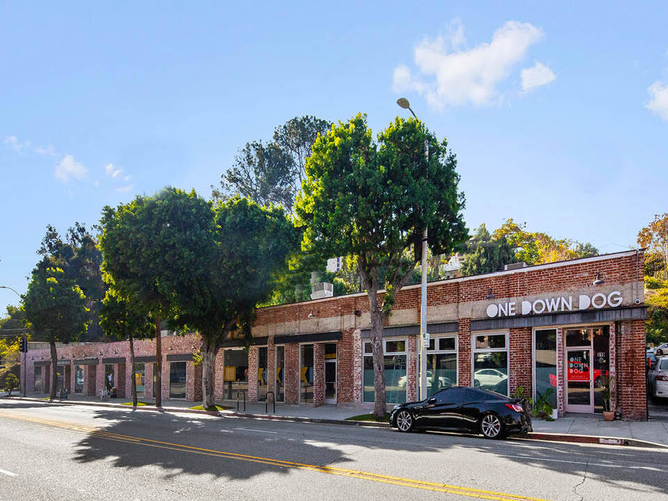 301-343 N Glendale Blvd, Los Angeles, CA for lease Building Photo- Image 1 of 11