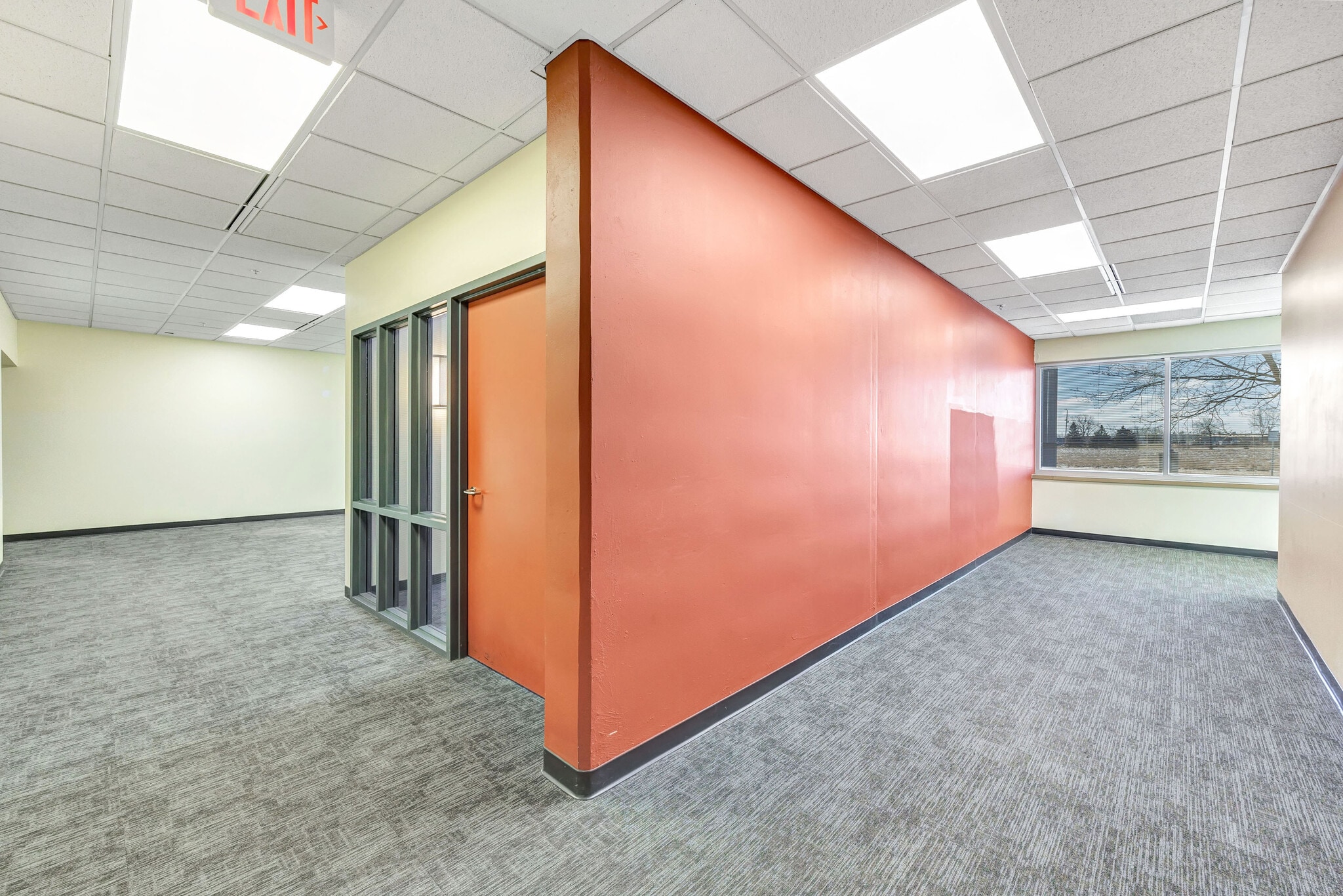 3500 Packerland Dr, De Pere, WI for lease Interior Photo- Image 1 of 3