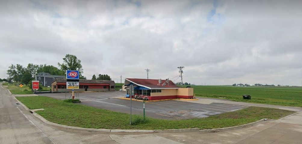 513 Williams Blvd, Fairfax, IA for sale Building Photo- Image 1 of 1