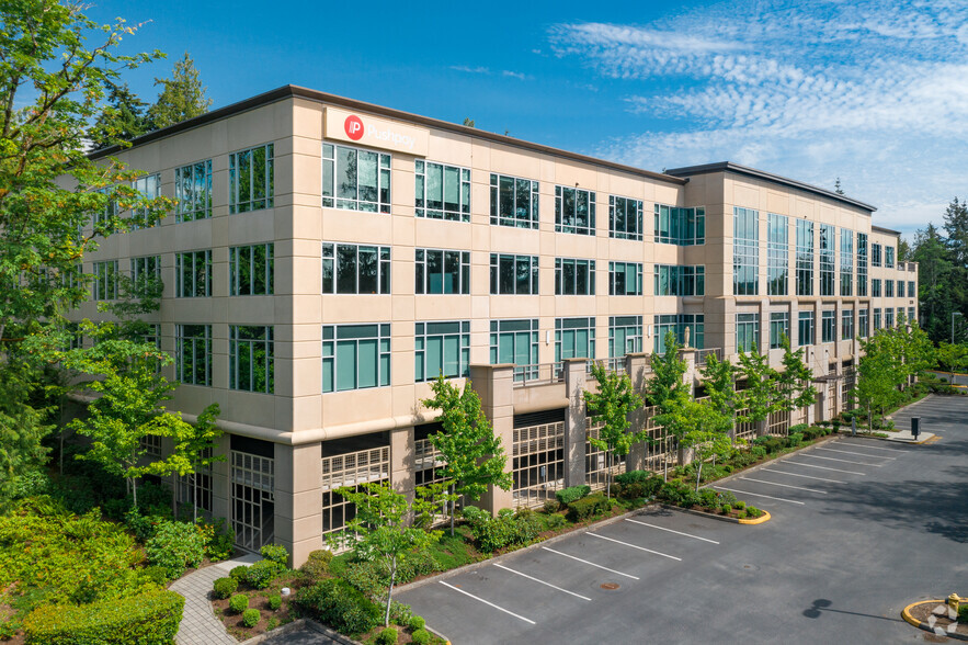 18300 Redmond Way, Redmond, WA for lease - Building Photo - Image 3 of 10