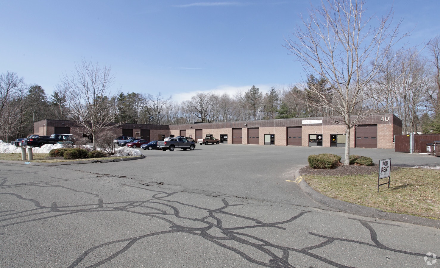 40 Sandra Dr, South Windsor, CT 06074