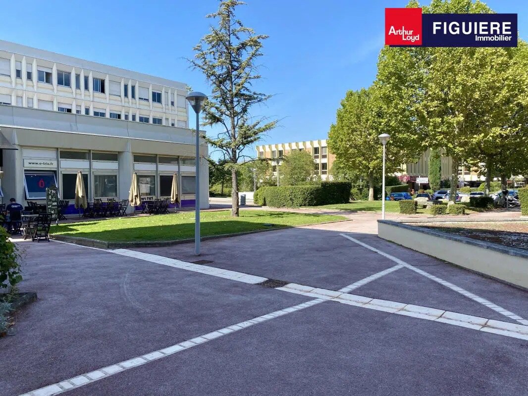 80 Rue Charles Duchesne, Aix-en-Provence for sale Building Photo- Image 1 of 8