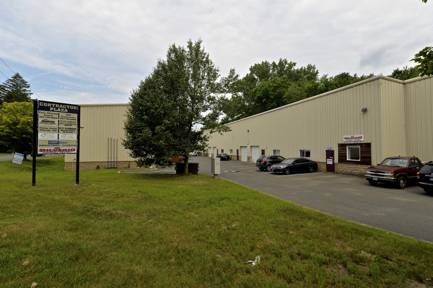 35 Starr Rd, Danbury, CT for lease - Building Photo - Image 1 of 4