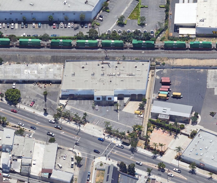 8252 Whittier Blvd, Pico Rivera, CA for sale - Building Photo - Image 2 of 4