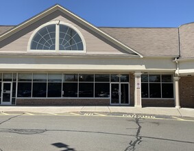 228 S Main St, Newtown, CT for lease Building Photo- Image 2 of 6