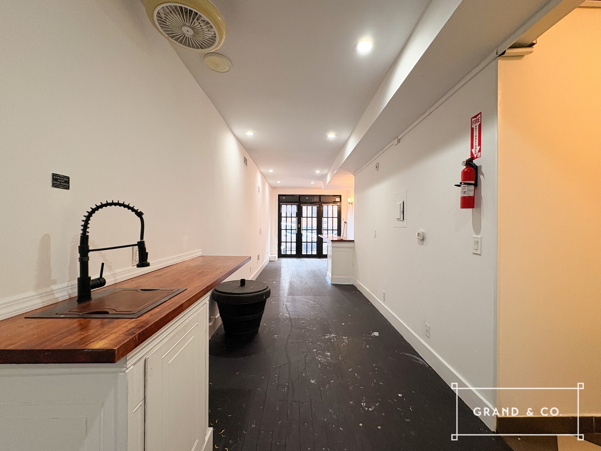 63 Whipple St, Brooklyn, NY for lease Interior Photo- Image 1 of 11