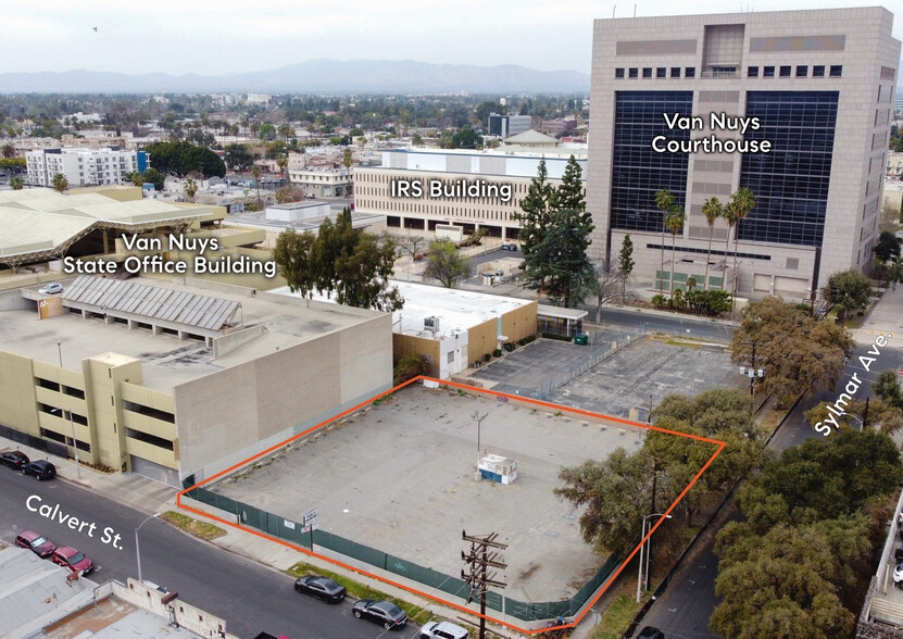 6167 Sylmar Ave, Van Nuys, CA for sale - Building Photo - Image 1 of 7