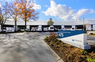 475 Metroplex Dr, Nashville, TN for lease Building Photo- Image 2 of 2