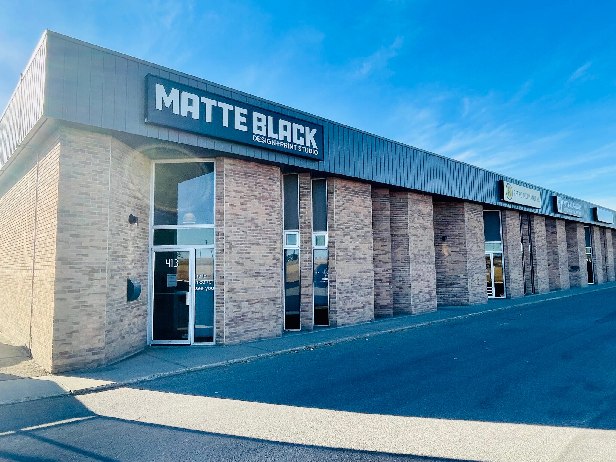 401-413 Forge Rd SE, Calgary, AB for lease Interior Photo- Image 1 of 12