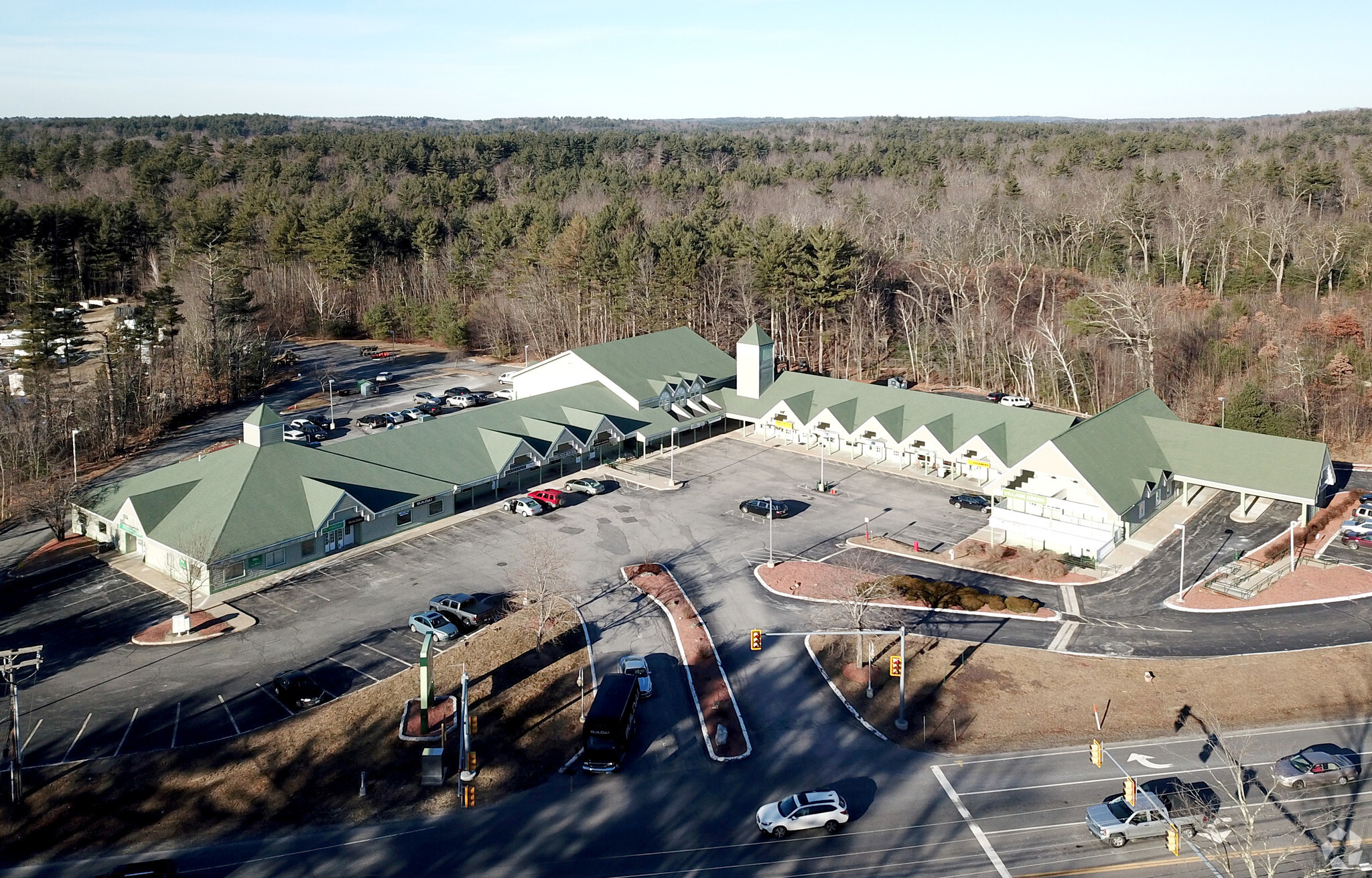 33 Indian Rock Rd, Windham, NH for sale Primary Photo- Image 1 of 1