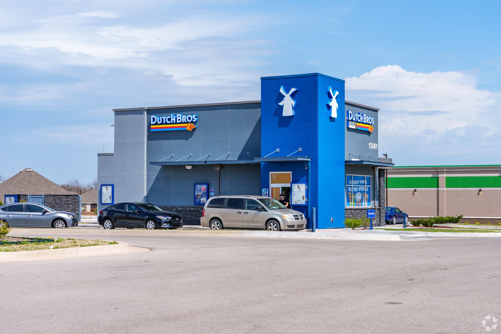 13001 E 116th St N, Owasso, OK for sale Primary Photo- Image 1 of 1